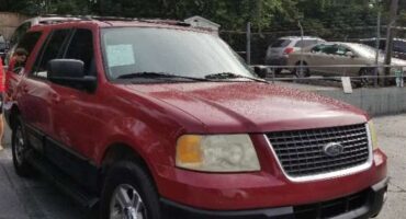 Ford Expedition 2004 Red